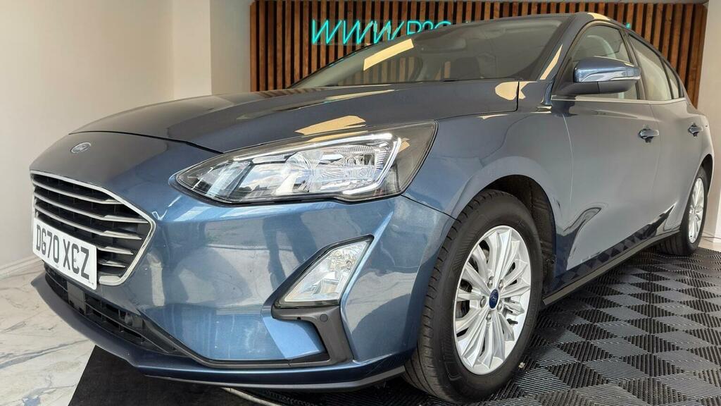 Ford Focus Hatchback 1.0T Ecoboost Titanium Euro 6 Ss DG70XCZ Blue #4