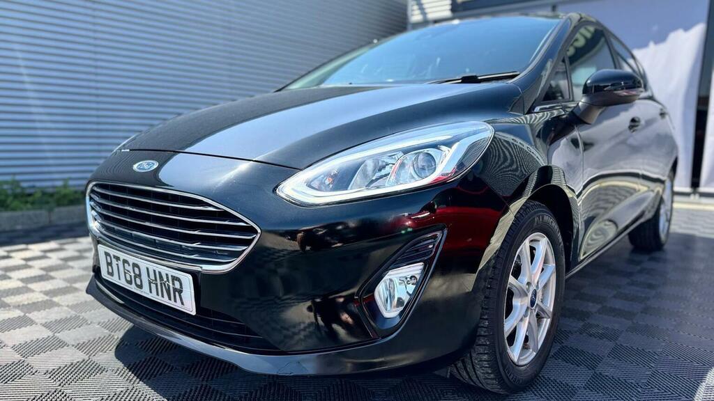 Ford Fiesta Hatchback 1.1 Ti-vct Zetec Euro 6 Ss 2018 BT68HNR Black #6