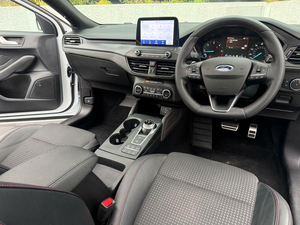 Ford Focus 2.0 Ecoblue St-line X Euro 6 Ss EK20MDU White #3