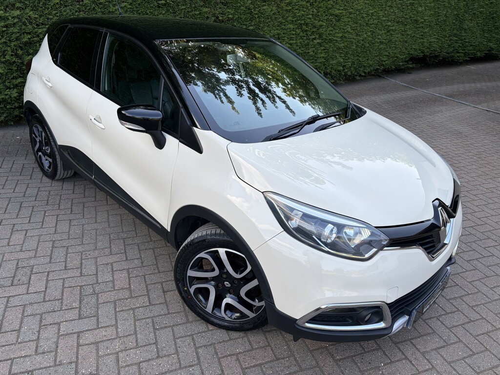 Renault Captur 0.9 Signature Nav Tce 90 White