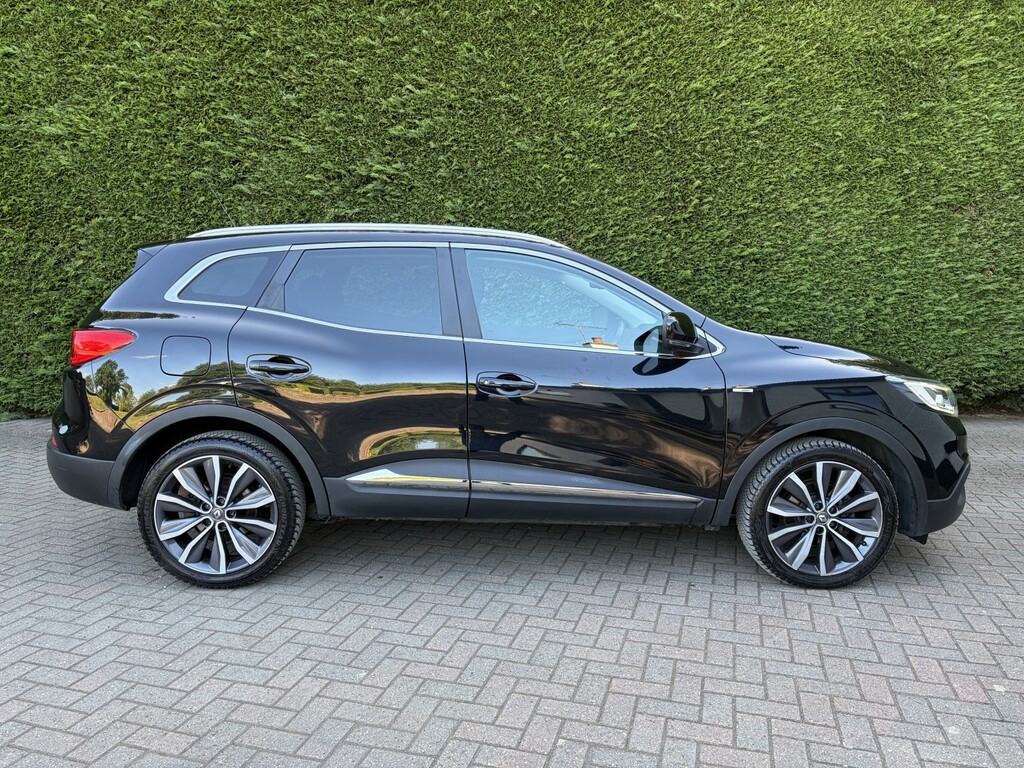Renault Kadjar 1.2 Signature Nav Tce 130 SN18PXJ Black #4