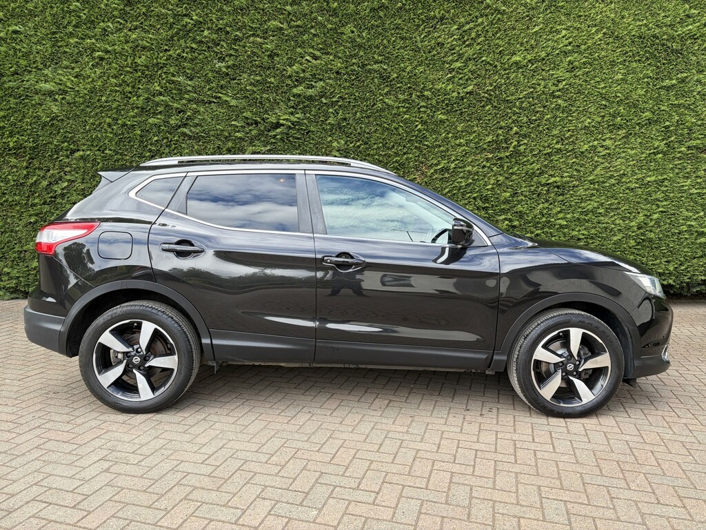 Nissan Qashqai 1.2 Dig-t N-connecta KS16KTP Black #4