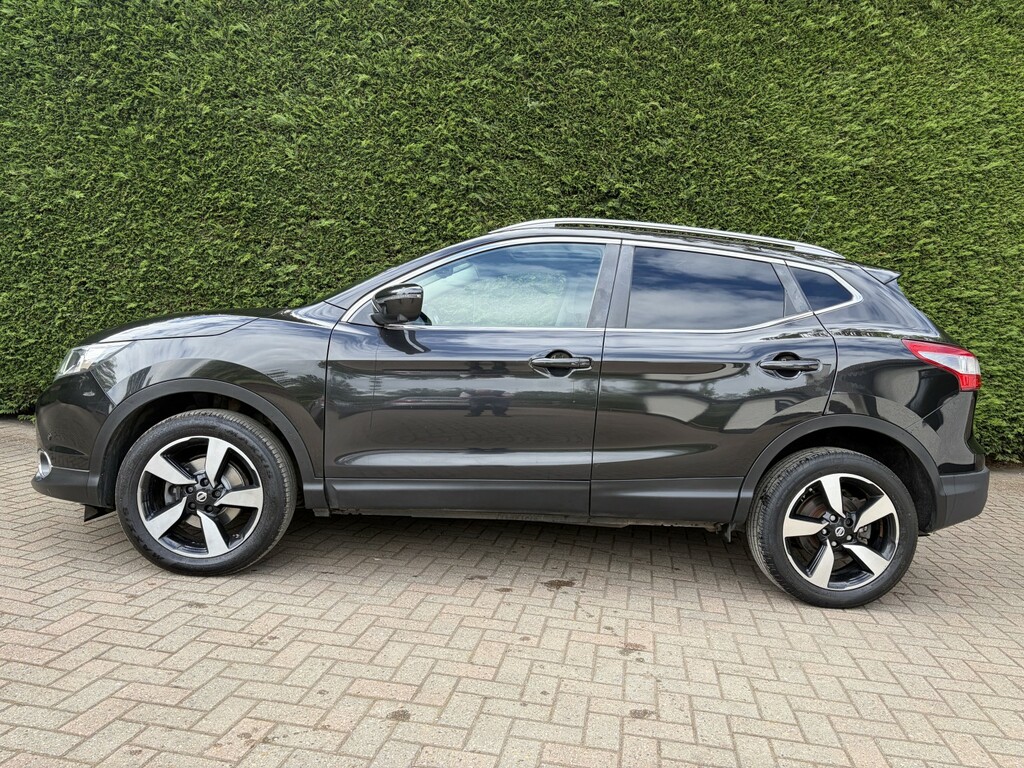 Nissan Qashqai 1.2 Dig-t N-connecta KS16KTP Black #5