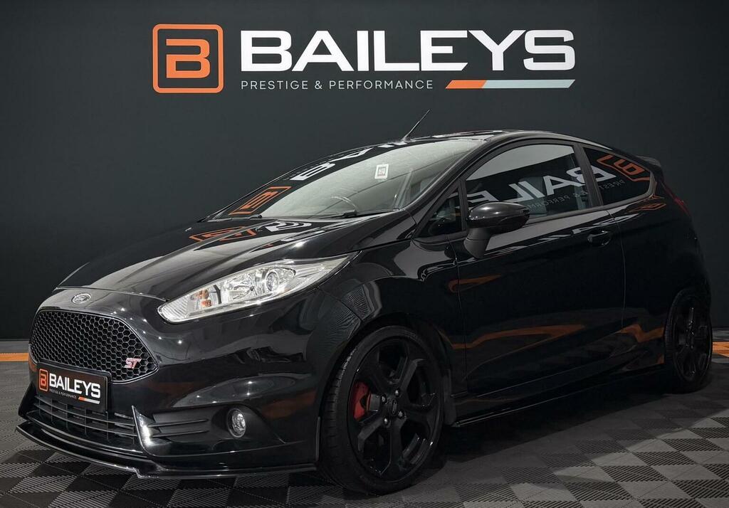 Ford Fiesta 1.6T Ecoboost St-2 Euro 5 201464 Black