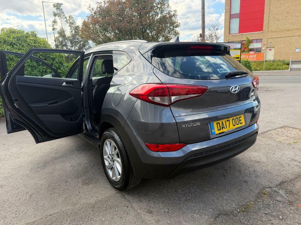 Hyundai Tucson 1.6 Gdi Blue Drive Se Nav Euro 6 S S DAI700E Grey #4