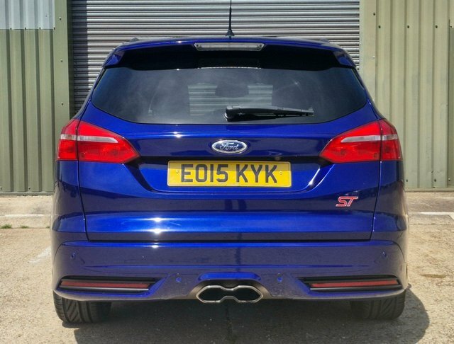 Ford Focus 2.0T Ecoboost St-2 Estate EO15KYK Blue #4