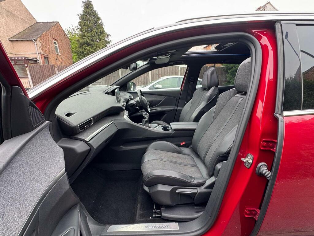 Peugeot 3008 1.2 Puretech Gt Line Euro 6 Ss VN19ZWC Red #5