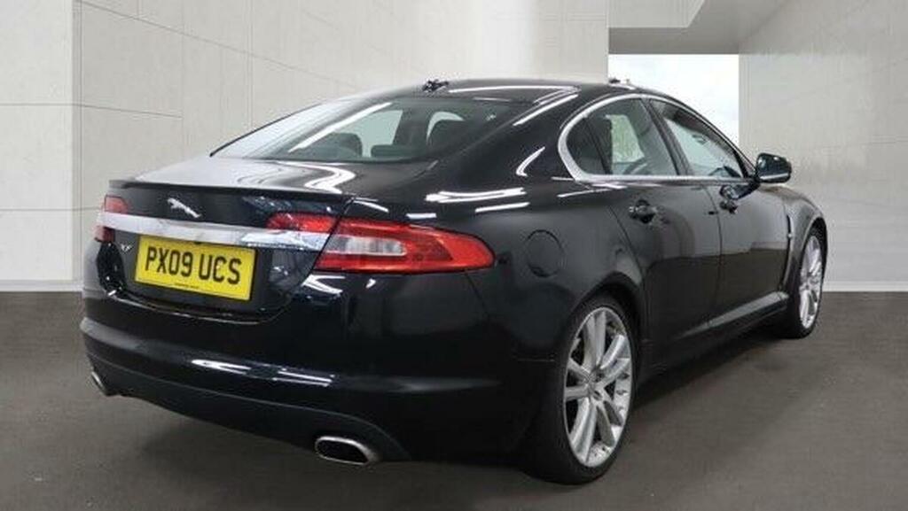 Jaguar XF 3.0D S V6 Portfolio Euro 5 Black #3