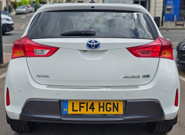 Toyota Auris 1.8 Vvt-h Excel Hatchback Hyb LF14HGN White #6