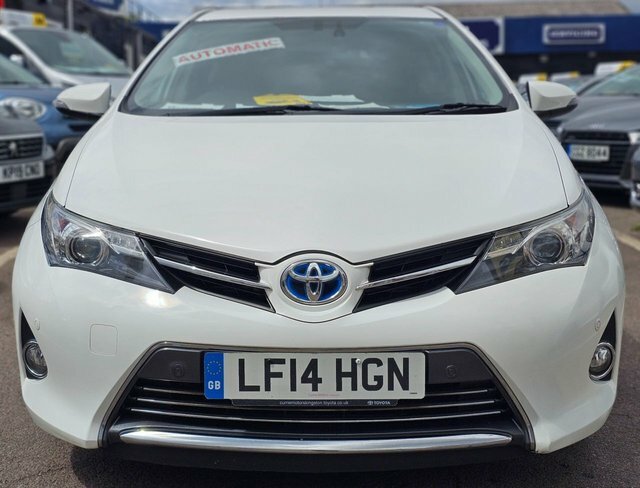 Toyota Auris 1.8 Vvt-h Excel Hatchback Hyb LF14HGN White #2