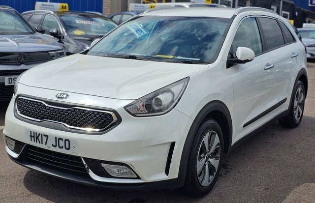 Kia Niro 1.6H Gdi 2 Suv Hybrid Dct Eur HK17JCO White #3