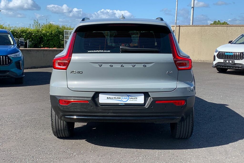 Volvo XC40 2.0 B4 197Ps Plus Dark In Grey With 20K YJ74ZLB Grey #5