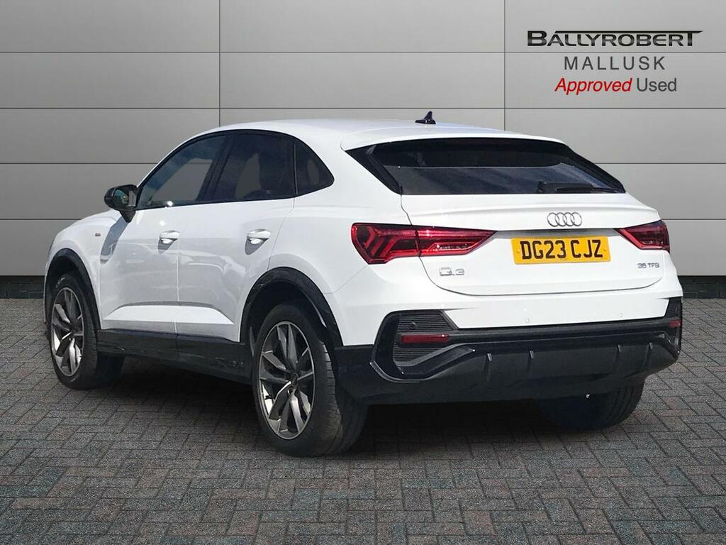 Audi Q3 35 Tfsi Black Edition S Tronic DG23CJZ White #2