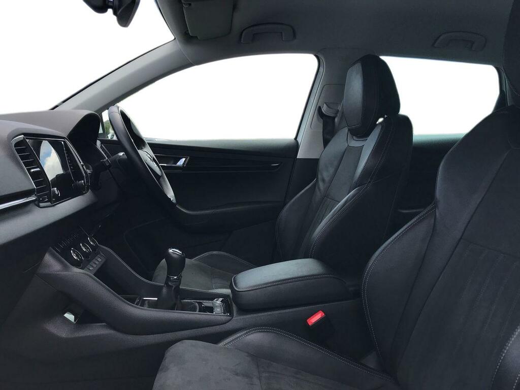 Skoda Karoq 1.0 Tsi Se L White #6