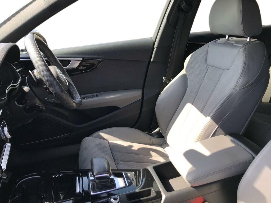 Audi A4 35 Tfsi Black Edition S Tronic MV73ZRP Black #6
