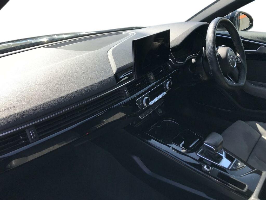 Audi A4 35 Tfsi Black Edition S Tronic MV73ZRP Black #5