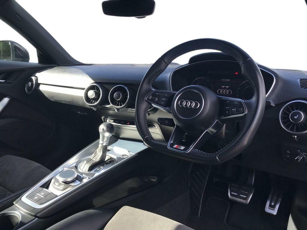 Audi TT 40 Tfsi Black Edition S Tronic Black #4