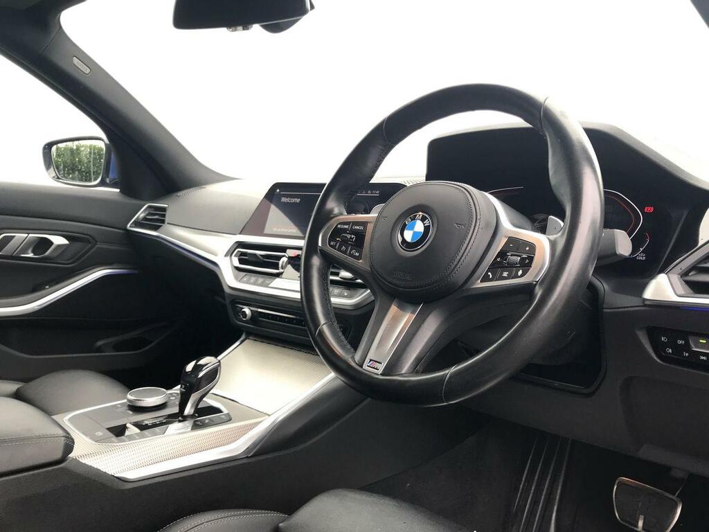 BMW 3 Series 320I M Sport Step YA69KUH Blue #4