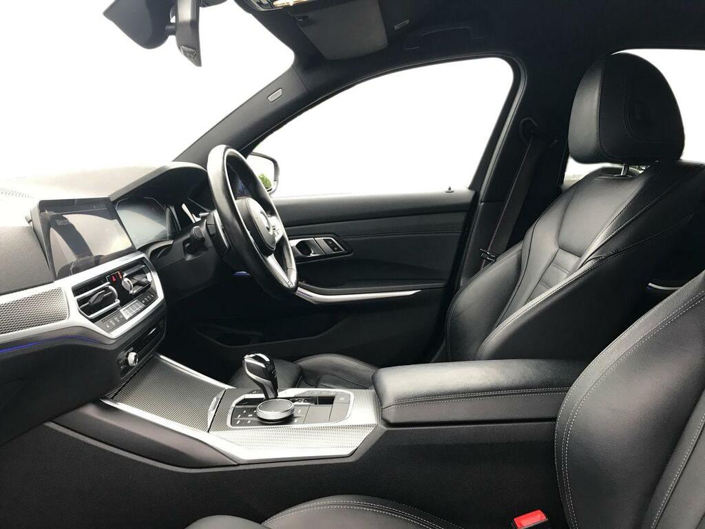 BMW 3 Series 320I M Sport Step YA69KUH Blue #5