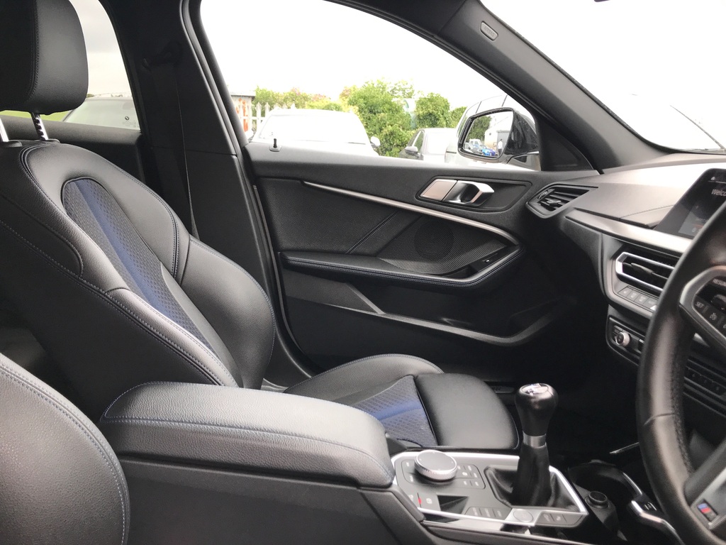 BMW 1 Series 118I 136 M Sport Live Cockpit Professional YG22XUT White #4