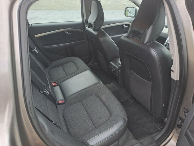 Volvo XC70 Se Estate Grey #5