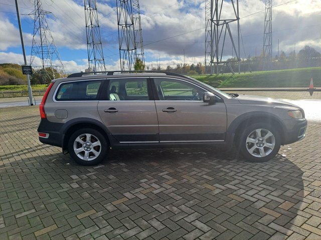 Volvo XC70 Se Estate Grey #3