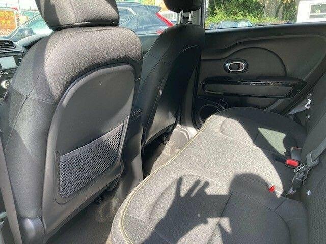 Kia Soul Crdi Urban Euro 6 SL17OVW White #6