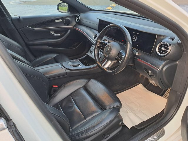 Mercedes-Benz E Class E220d Amg Line G-tronic GD21KOA White #2