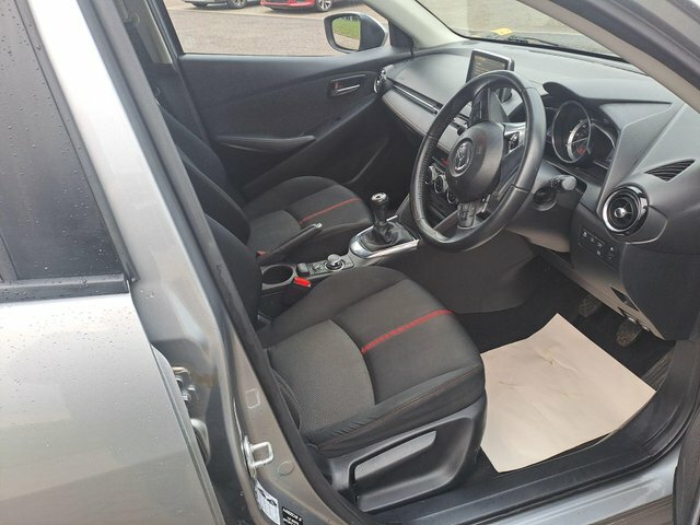 Mazda 2 Skyactiv-g Sport Euro 6 SY65TUU Silver #2