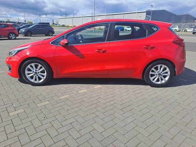 Kia Ceed Crdi 2 Euro 6 LF65MVJ Red #4