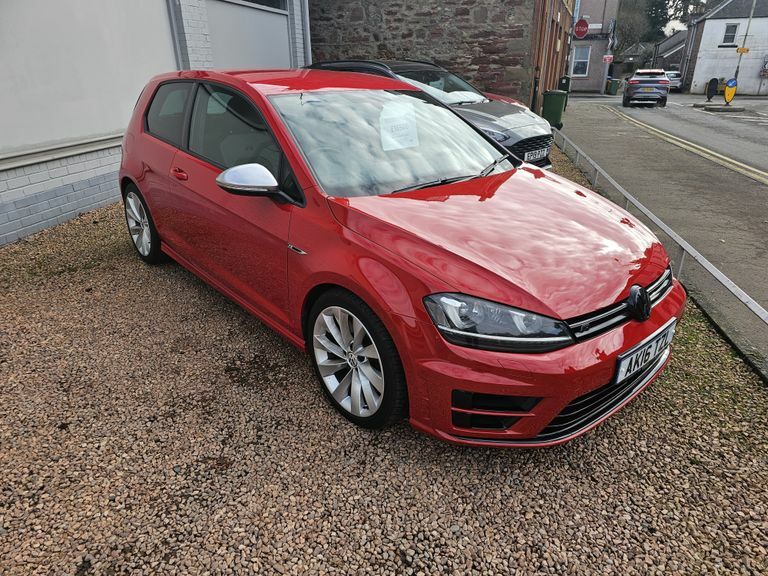Volkswagen Golf 2.0 Tsi R Dsg Red