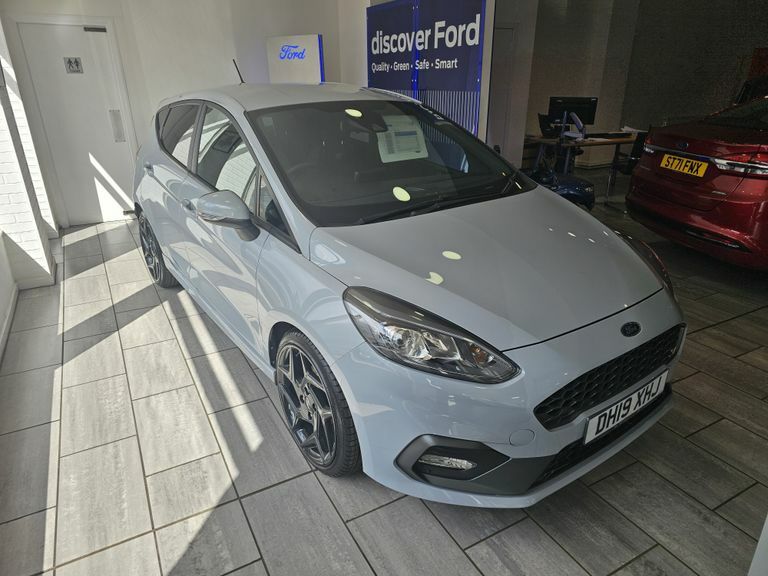 Ford Fiesta 1.5 Ecoboost St-2 Grey