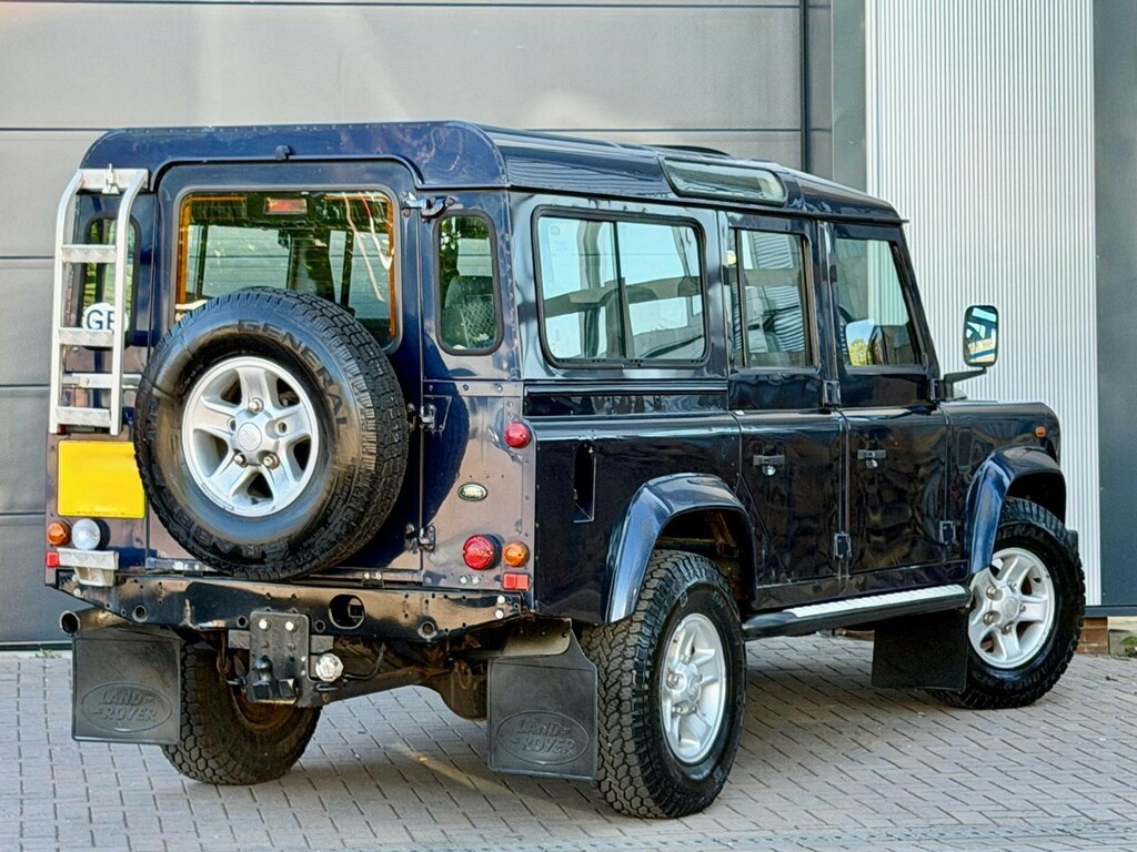 Land Rover Defender 110 2.5 Td5 County Station Wagon  #6