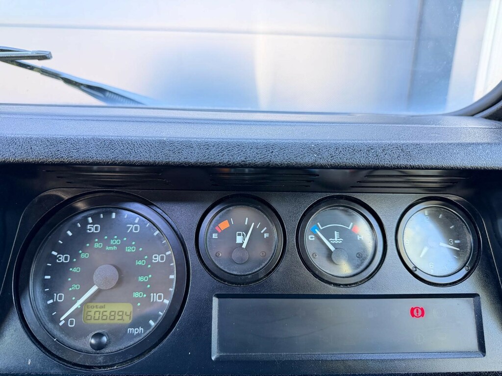 Land Rover Defender 110 110 2.5 Td5 County Green #15