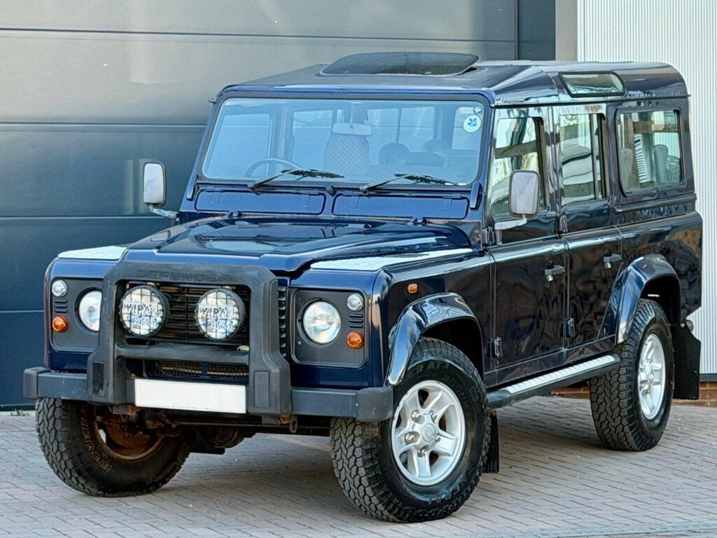 Land Rover Defender 110 2.5 Td5 County Station Wagon 
