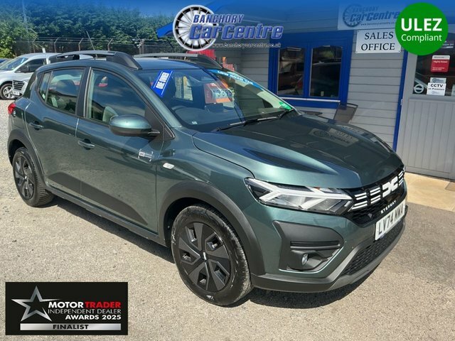 Dacia Sandero Stepway 2024 1.0 Tce Expression Hatchback Manua Green
