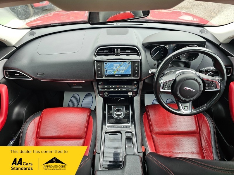 Jaguar F-Pace 2.0 D180 R-sport KN66XCS Red #3