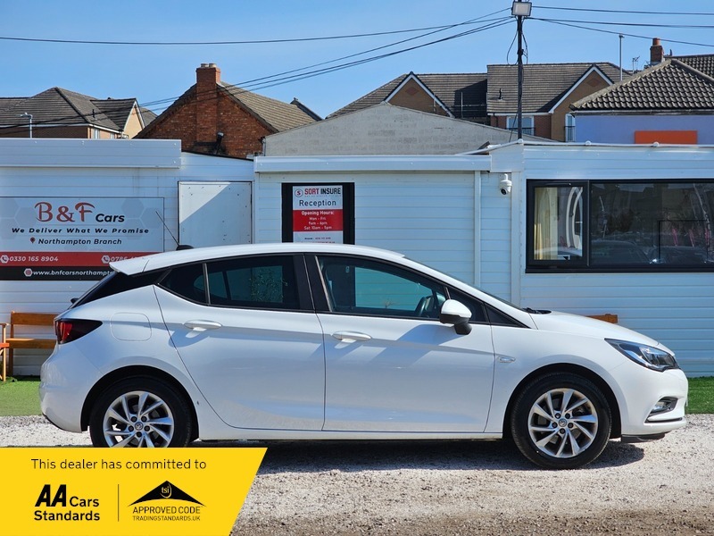 Vauxhall Astra 1.6 Cdti Blueinjection Tech White #4