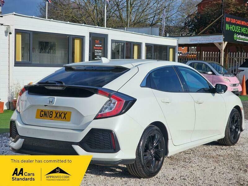 Honda Civic 1.0 Vtec Turbo Ex GN18XKX White #4