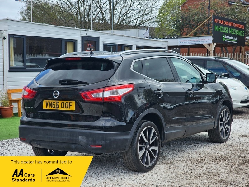 Nissan Qashqai 1.6 Dci Tekna 2Wd VN66OOF Black #5