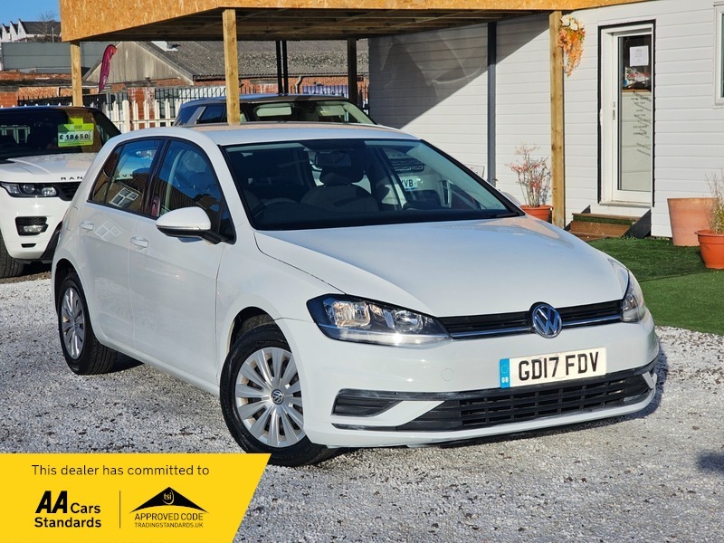 Volkswagen Golf 1.0 Tsi Bluemotion Tech White