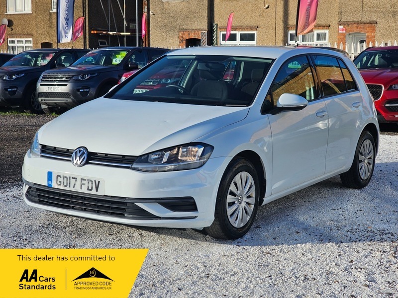 Volkswagen Golf 1.0 Tsi Bluemotion Tech GD17FDV White #3