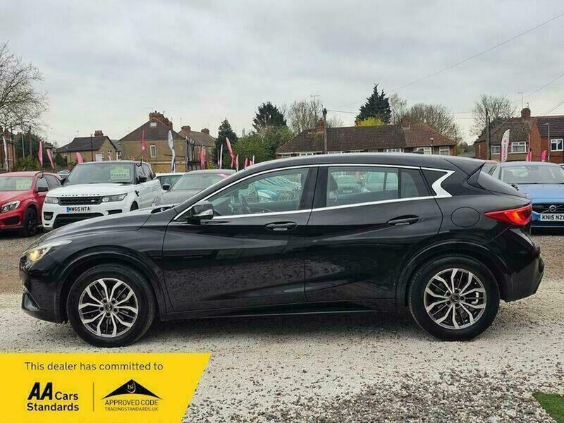 Infiniti Q30 1.5D Se Euro 6 FGZ7416 Black #5
