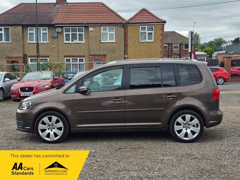 Volkswagen Touran 1.6 Tdi Bluemotion Tech LV13VOJ Brown #4