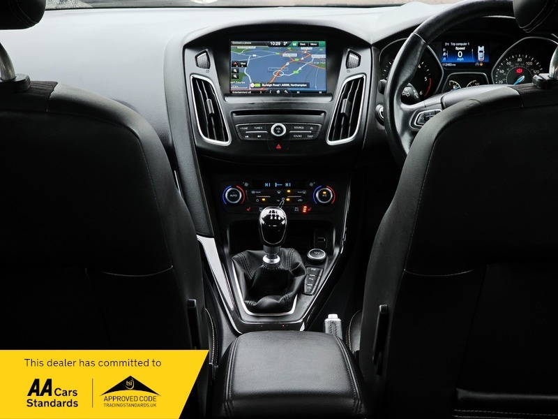 Ford Focus 1.5 Tdci Titanium X SJ15PCF White #3