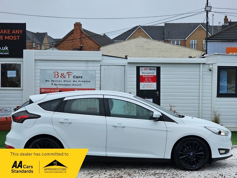 Ford Focus 1.5 Tdci Titanium X SJ15PCF White #4