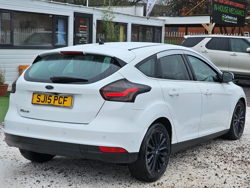 Ford Focus 1.5 Tdci Titanium X SJ15PCF White #5