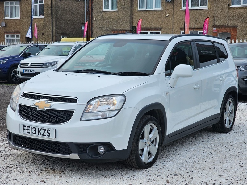 Chevrolet Orlando 2.0 Vcdi Ltz White #4