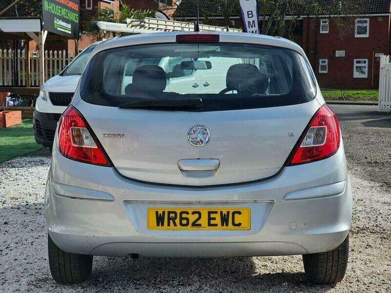 Vauxhall Corsa 1.2I Ecoflex 16V Exclusiv Silver #6