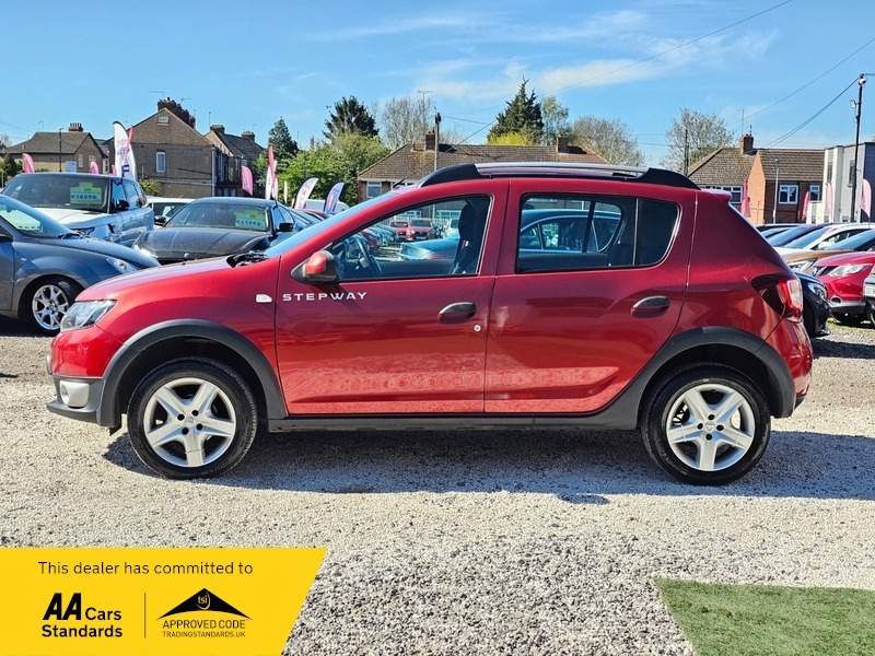Dacia Sandero 1.5 Dci Laureate Euro Red #5